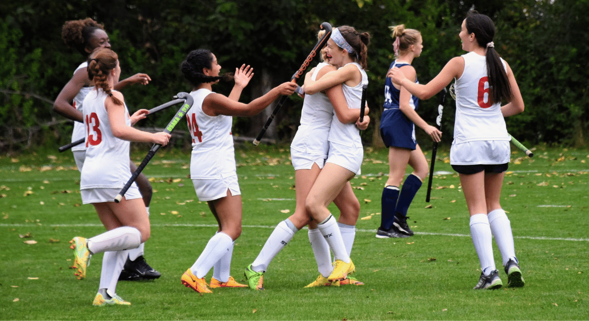 Field Hockey Team Beats Salisbury, Celebrates Seniors